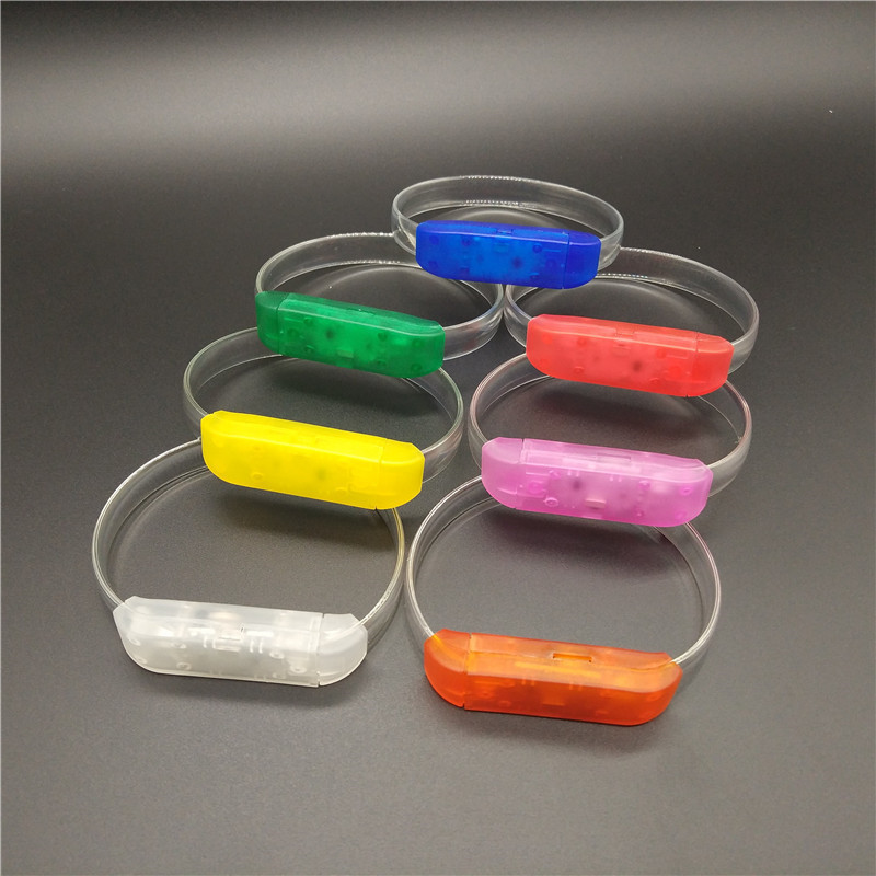 Custom glow wristband glowing at event